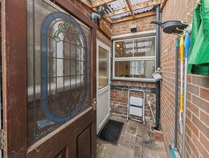 Photo 24- click for photo gallery